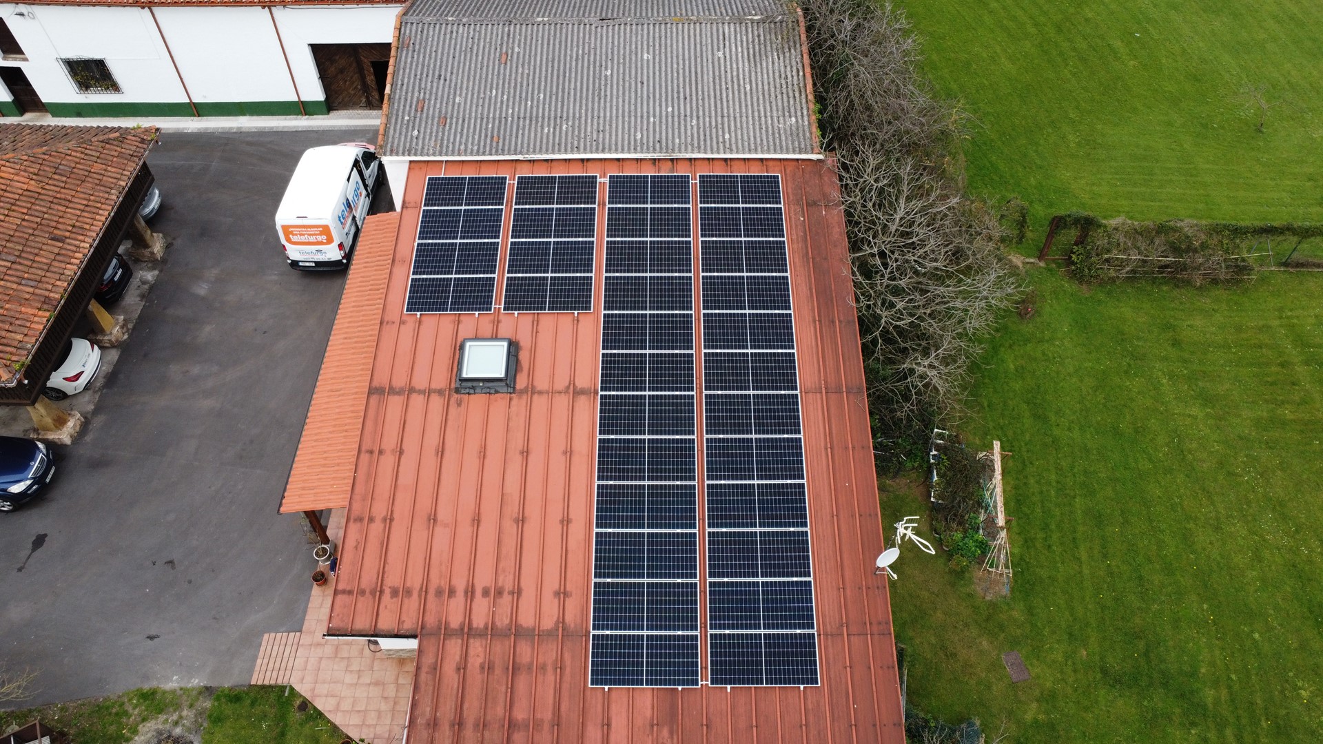 Autoconsumo fotovoltaico de 17.6 kWp en Llagar en Gijón
