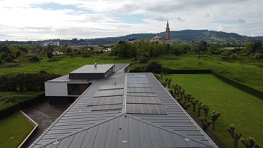 Instalación de paneles solares en Gijón: 66.6 kWp en residencia